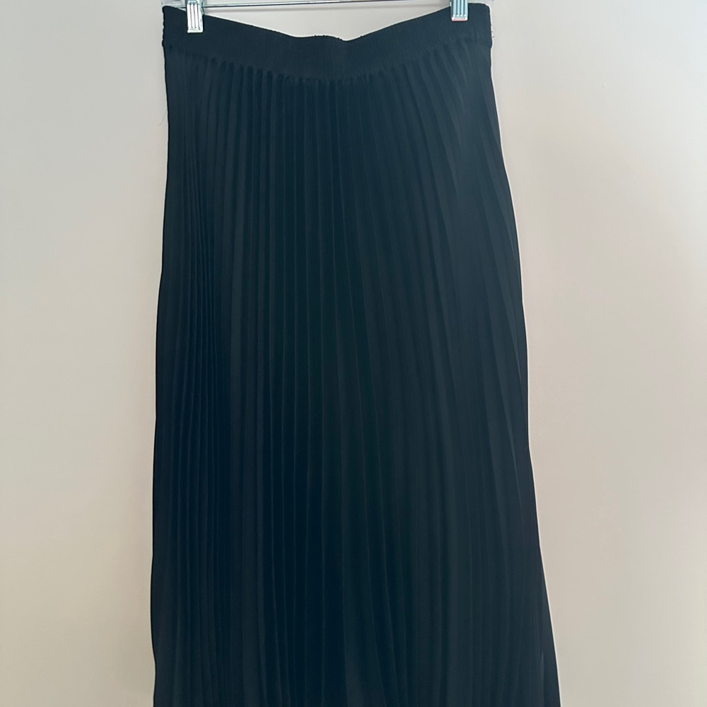 Banana Republic Classic Black A-Line Skirt